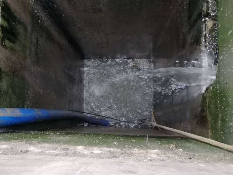 南京鼓楼区五台山下水道疏通化粪池清理 抽粪 清淤 抽泥浆